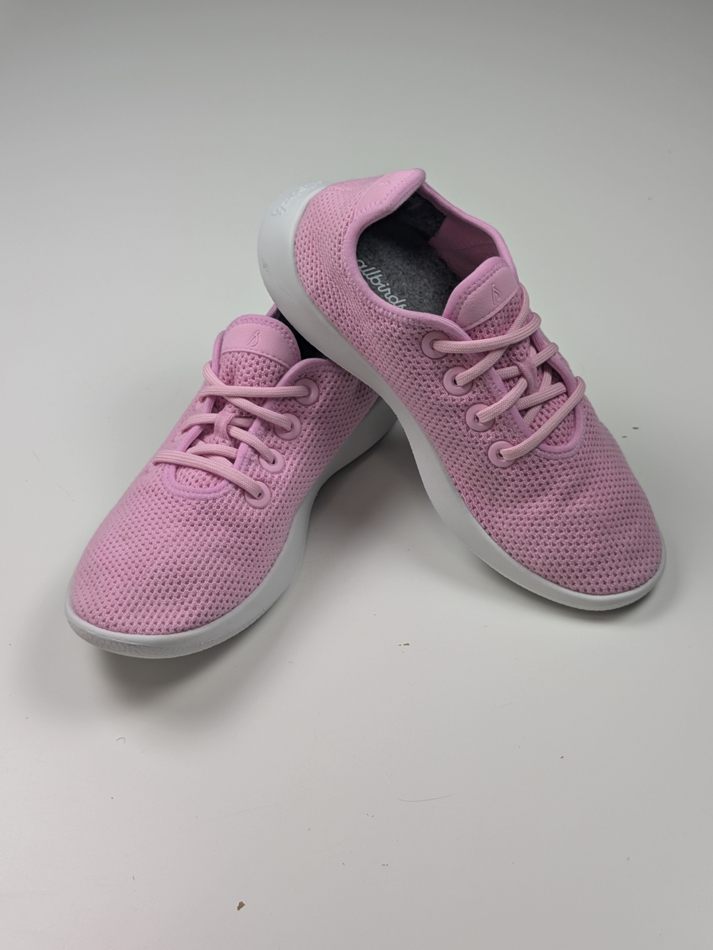 Allbirds Tree Runners Womens Size 8 Light Pink Eucalyptus Fiber Sneakers Shoes